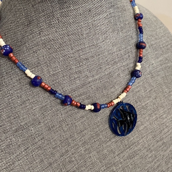 Angel Fish Beaded Necklace - Picture 3 of 5